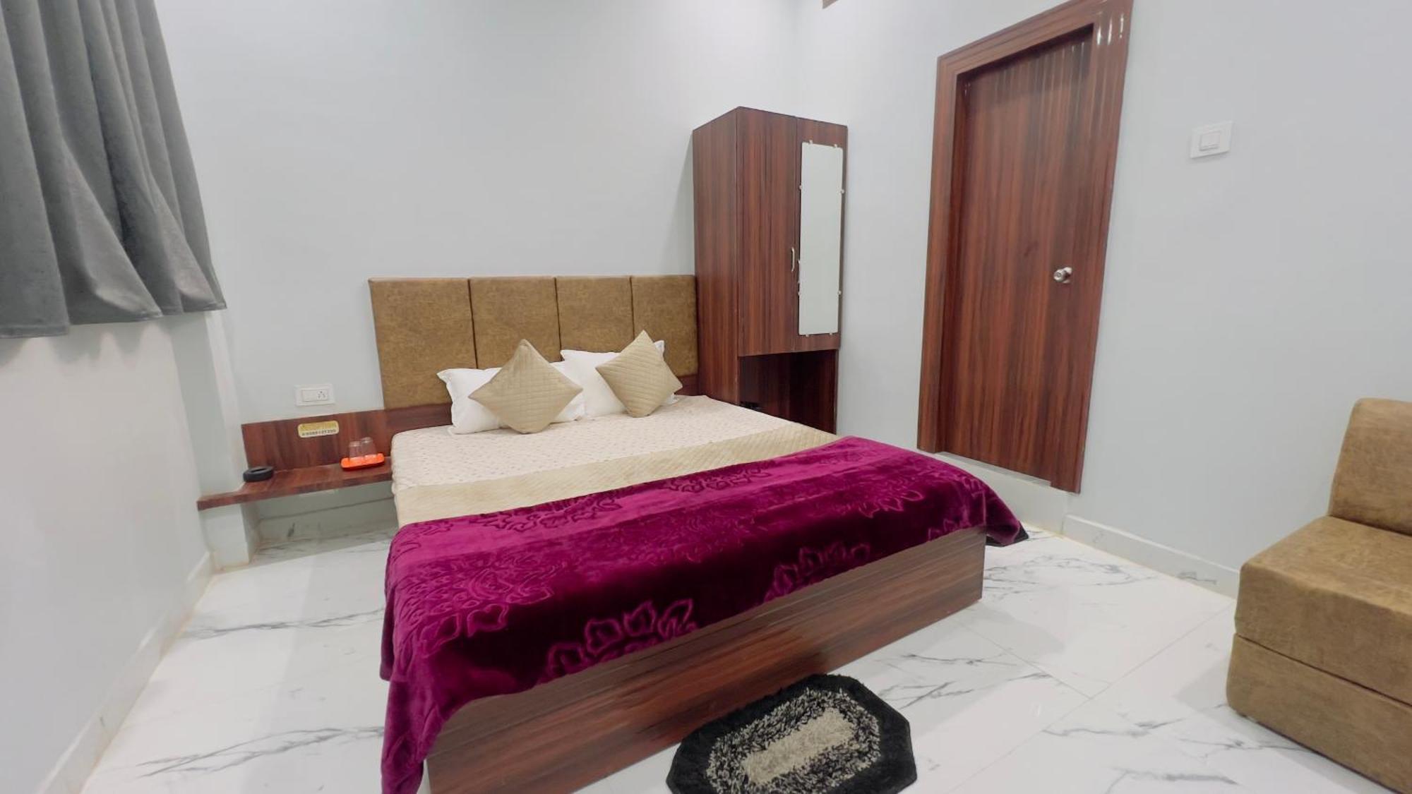 Hotel Rs Residency Jabalpur Εξωτερικό φωτογραφία